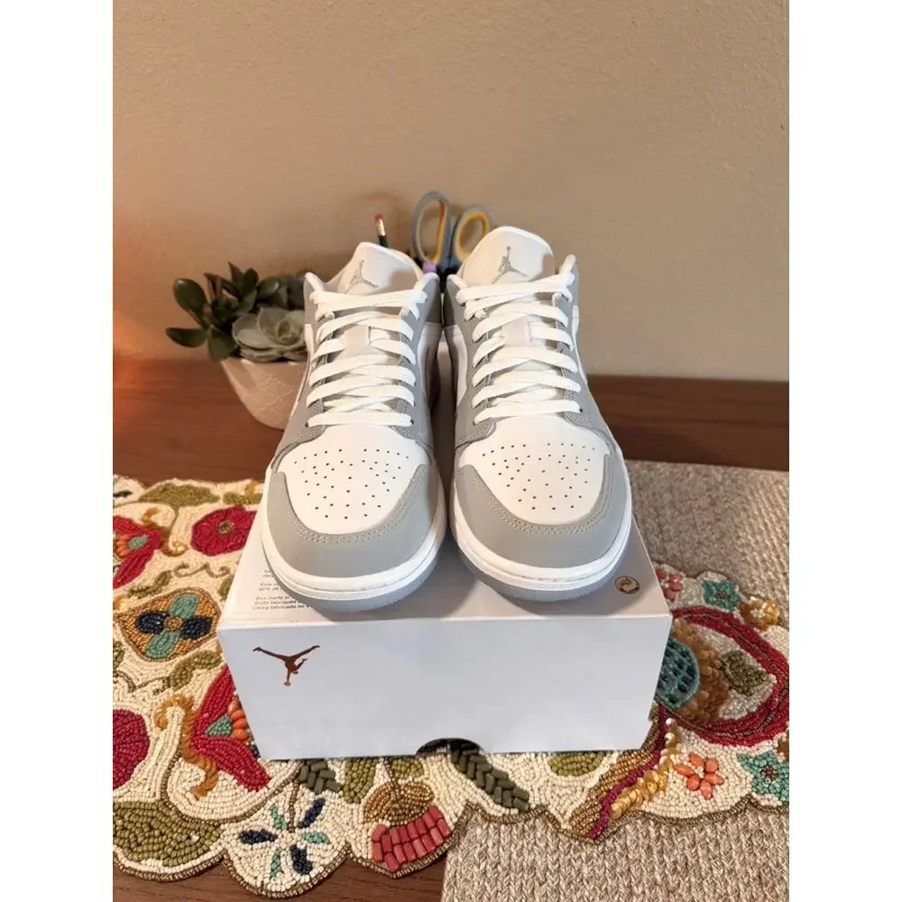 Jordan 1 Low White Wolf Grey Aluminum Fog Particle Cool Iron Summit DC0774 105